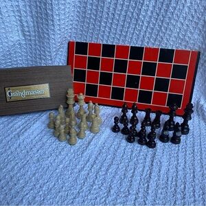 Vintage Grandmasters Chess set wooden chess pieces Ben Sanders Company